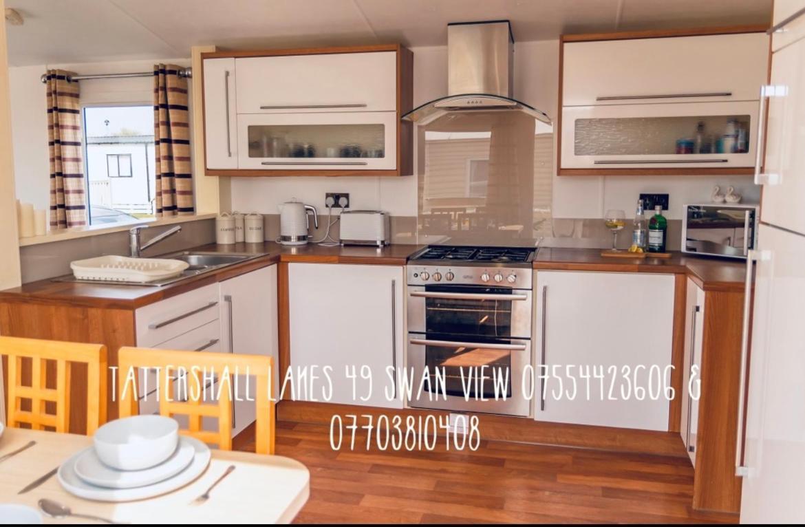 Swan View Retreats # Hottub # Egg Chair # Bbq & Bikes Included 8 Berth Tattershall Exteriör bild